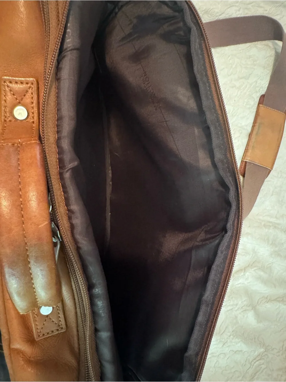 Kenneth Cole Reaction Cognac Leather Messenger Bag